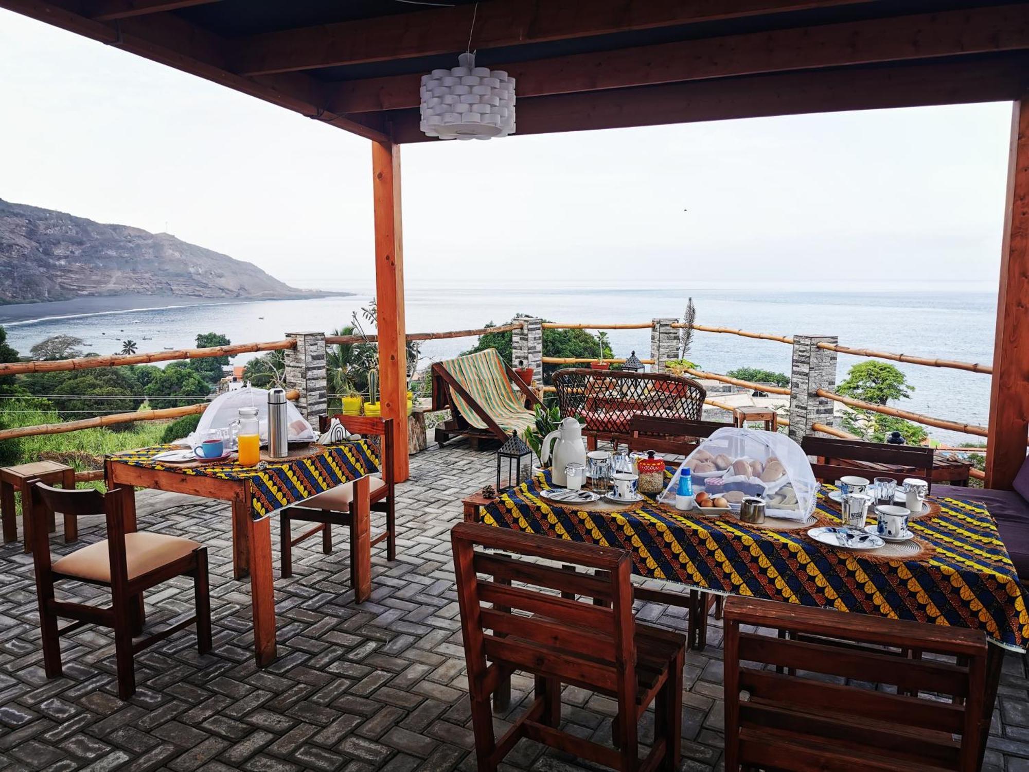 Kaza Ladera Bed and Breakfast Seladinha Eksteriør billede